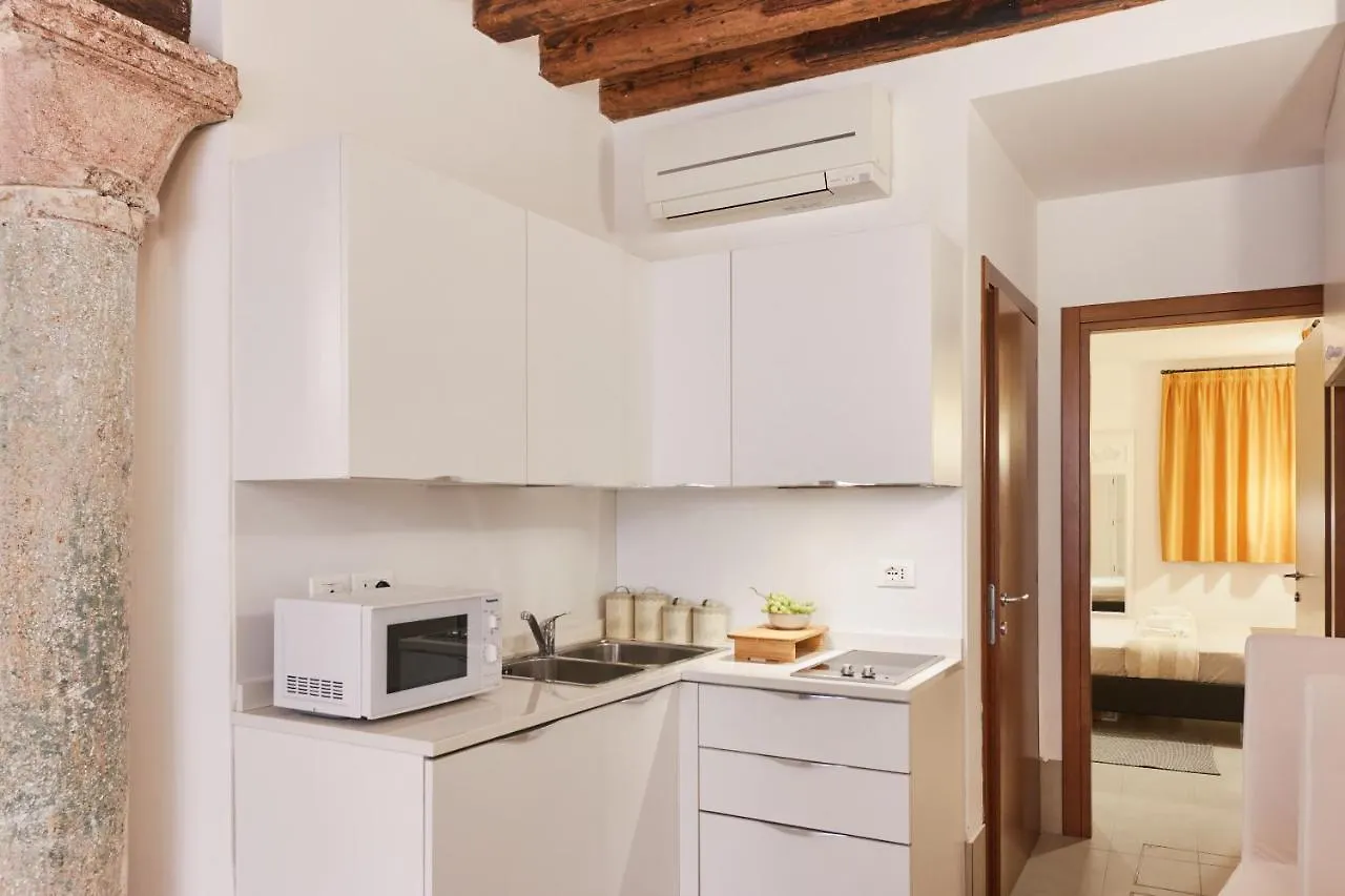 Rialto Apartment Near The Grand Canal Ac Wifi Venedig