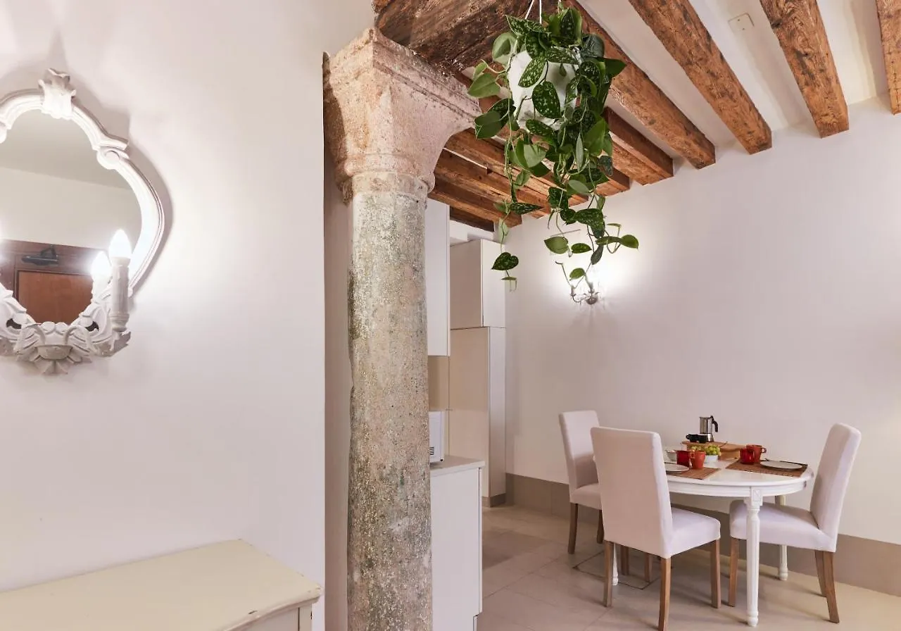 Rialto Apartment Near The Grand Canal Ac Wifi Venedig Italien